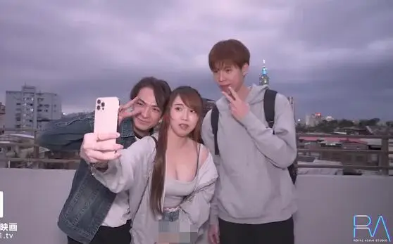 皇家華人之不良女孩近親相奸