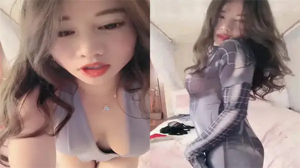 巨乳人妻深夜欲火难耐 湿身自慰浪叫不停