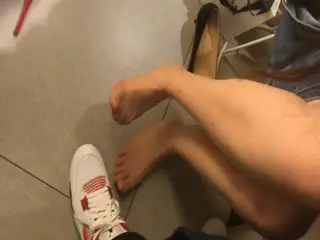 【网曝门事件】优衣库2019口爱版 江大超高颜值校花商场试衣间跪舔口交 人美逼浪太招操 高清1080P原版无水印