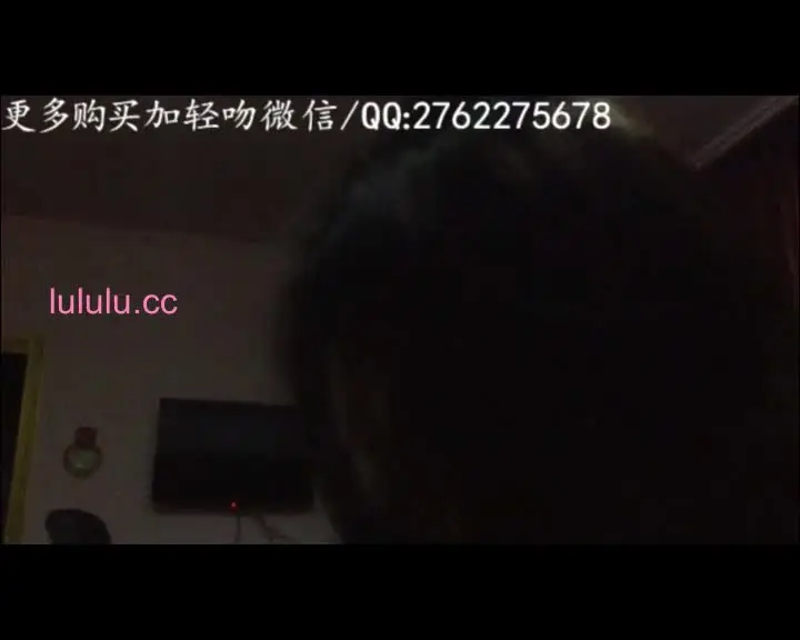 总是喜欢骑在我上面的女孩 真拿她没办法