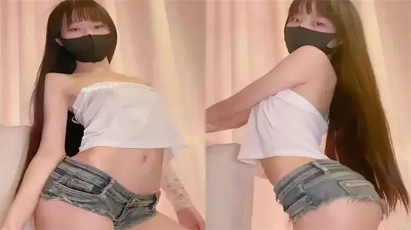 八月未央AI高清修复版：绝美少妇福利第1弹！无码诱惑撩人心弦