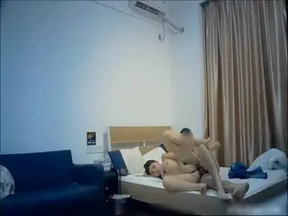 91有錢人XZ高價微信約外圍援交女模各種體位玩720P高清（下）_20180502HHGR5442T2