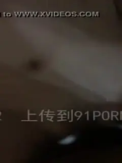 国产大胸美女脸颊红润4