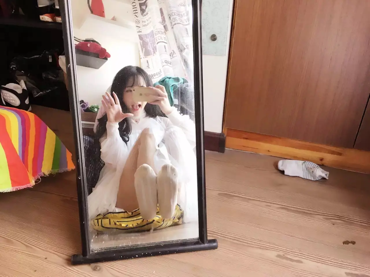 映客vivi刘诗乔（91美丽小乔）VIP视频