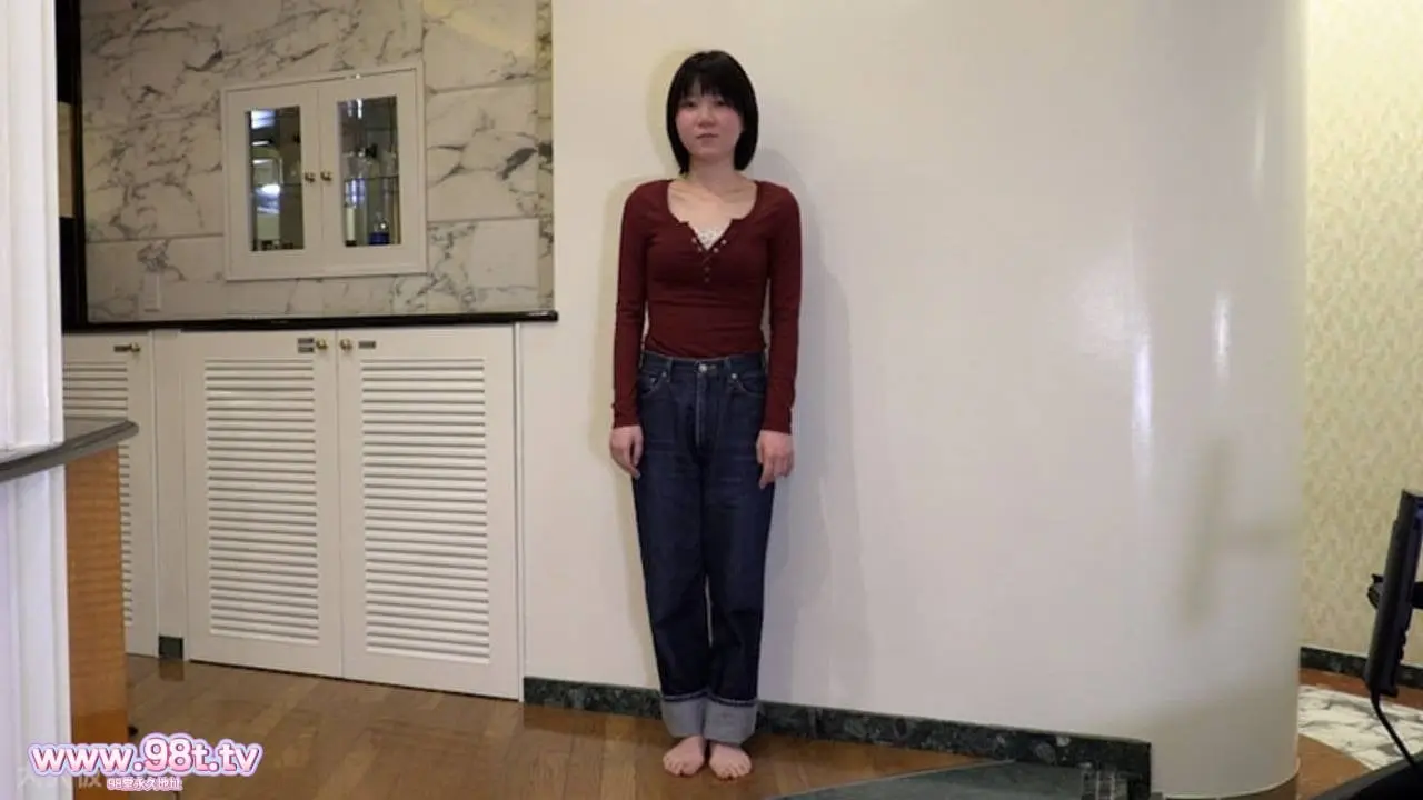 FC2PPV-4870877- しの(19\)2回目撮影 前回撮影時よりスレンダーになりました。久しぶりの性行為で中年男