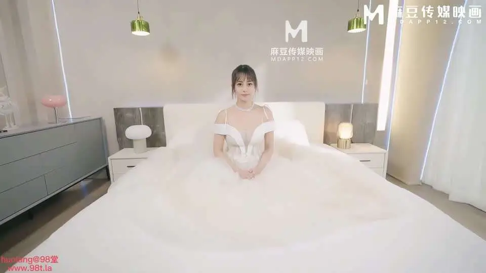 LA@迪丽热巴苗条美女穿婚纱被多个猛男疯狂抽插#多人运动#射精#骚逼#挑逗#性交