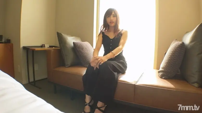 SIRO-3894第一枪关西方言gal美白模特身材大气明亮的业馀gal事实上我的经验很少我仍然对我有生以来第一次这样做的经历感到惊讶网上AV应用AV体验拍摄1032