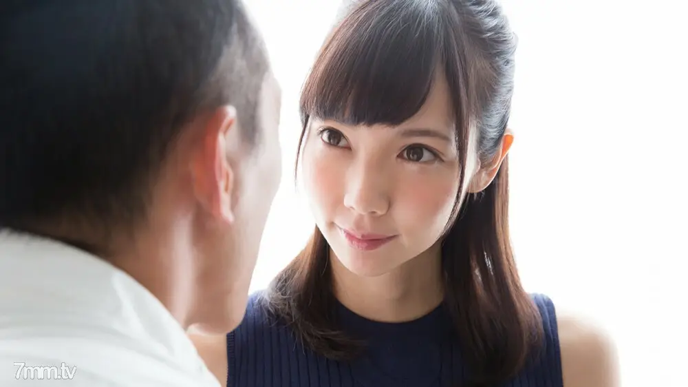 650-MIU-01与整洁漂亮的姐姐Miu的裸体性爱