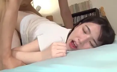 KTRA-523友好的兄弟姐妹性愛精選4小時