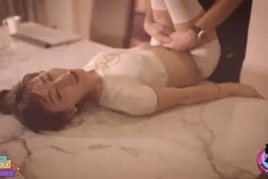 June Liu 刘玥  SpicyGum & Fanny Ly - 足球俱乐部性感的亚洲新兵 - 3som - FFM （JL_149）
