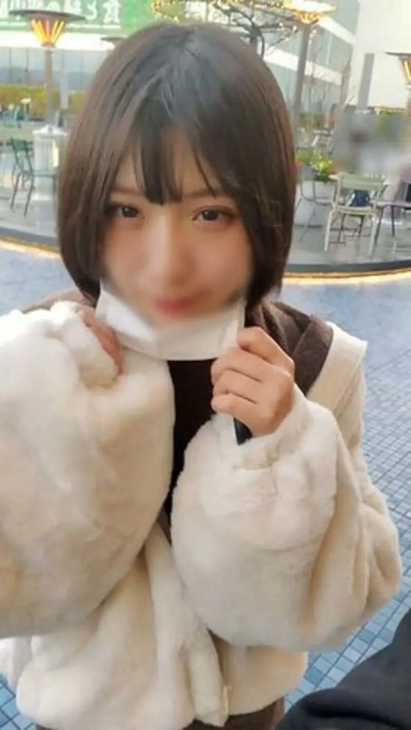 FC精品无码PPV_顔晒しあのちゃん似の超人気有名コスプレイヤー純粋無垢な彼女を騙し