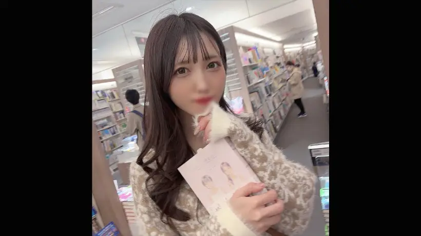 FC精品无码PPV_顔出し色白美脚の美人元看護士の歪んだ性癖