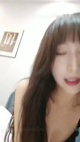 STP20357 特别青春的女孩【小纱雾】说话秀气，‘我没有咪咪，咪咪不大啦’，被网友忽悠，掰开下面近距离给观看洞口！~STP20357