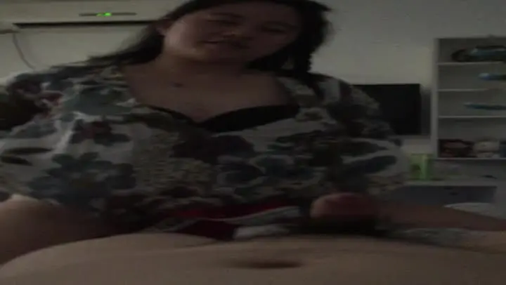 【夫妻流出】淫荡人妻眼镜母狗【陆丽】啪啪反差照 37V 750P 高清无水原档 多套情趣制服诱惑 啪啪 口交 楼道口交~视频~IMG 9350
