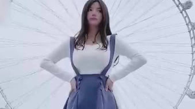 艺术学院大奶校花私拍流出