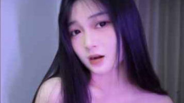 内设户外露出的妹妹-小宝儿