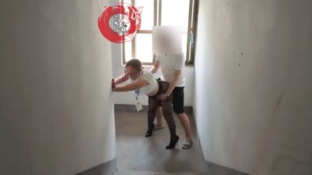颜射工作服熟妇-赤麟狂舞