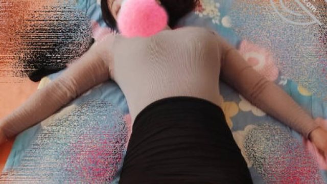 巨反差丰满熟女李老师背着她老公出来让我插到高潮