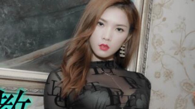 果冻传媒91CM-143女王的调教-白晶晶