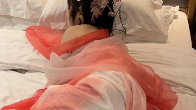 穿上汉服的亲姐姐如狐狸般让我欲罢不能