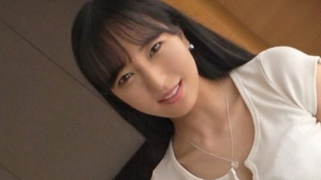 骑兵破解SIRO-5163 【漢らしい人がタイプのイマドキ女子】久しぶりのチ○コにワクワクが止まらない！スレンダーボディのアパレル店員の腰つきに興奮必須！