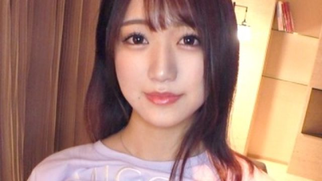 骑兵破解SIRO-5176 高身長165cm、Gカップ 『沼る。この癒し。』『普通に美少女。』ラスボスのデビュー前に撮られた正真正銘1本目をご覧ください！ 【初撮り】