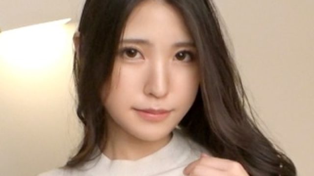 骑兵破解SIRO-5218 美人スレンダーアニオタ女子が登場！自慢の美貌でオタク君を喰いまくり！？M体質なボディを責められ、美尻を揺らしてイキまくる！！ 【