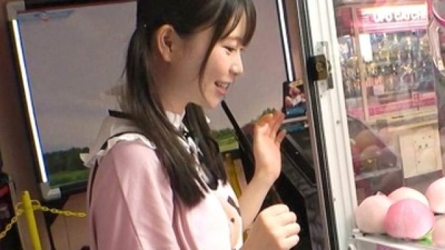 骑兵破解GANA-2781 マジ軟派、初撮。 1871 友達との約束の前に声をかけれれホテルまでついてきちゃったロリかわJD！脱がせて嬉しい鮮やかピンク乳輪&ampムッチリ