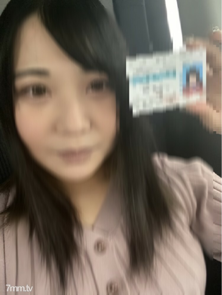 FC2-PPV-2504844 直接规模 3 人连续在一天中的口交专用车中大规模开枪。终于住在车里，感觉太舒服了，阴道射精量很大☆ Mizuki-chan，一个喜欢口交的美容师 Vol.4
