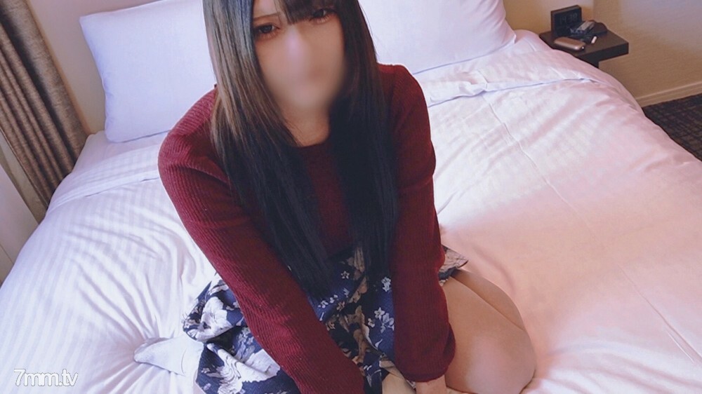 FC2-PPV-2517256 [完成第一枪] [外观] Concafe小姐的活跃学生Kana-chan因困难而紧急支援。大量生松鼠与禁欲8天的愤怒的Kimooji阴茎一起发射。