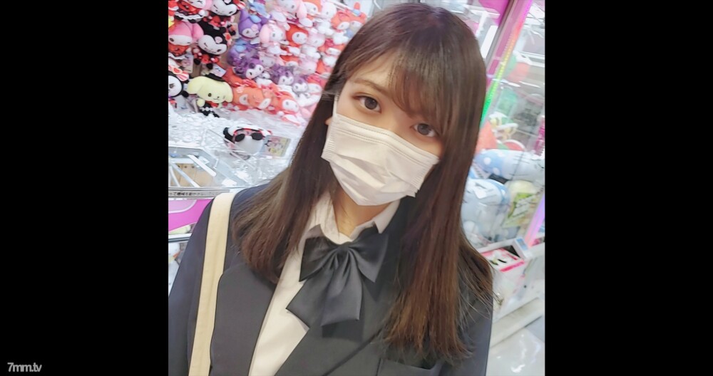 FC2-PPV-2585652 第一枪！ ！！数量有限[未经审查] 一个对我很好奇的巨乳女学生......我答应了，但我无法忍受并射出阴道射精！ ！！ （专题片）