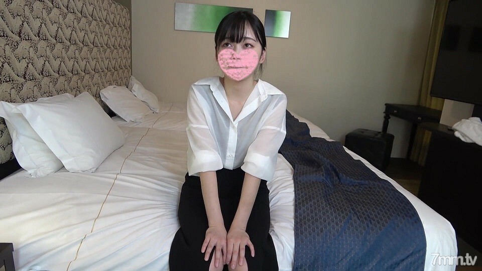FC2-PPV-2585015 【限定】偶像级市政厅工作人员珍贵视频公开。