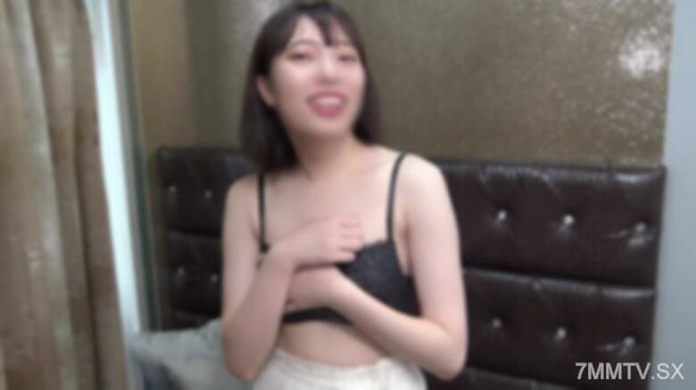 FC2-PPV-4504330 当前农村的发展是一团糟。颈尖只是赤裸裸的身体，而且是二十岁的赤裸身体！