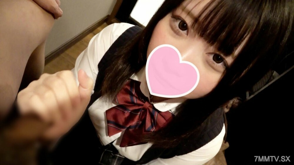 FC2-PPV-4529381 与 Mikuri 陈会议，皮肤胶水。两部主要作品均由尹导所写，尹导对其进行拍摄，并对其感到好奇。独特的参观特权