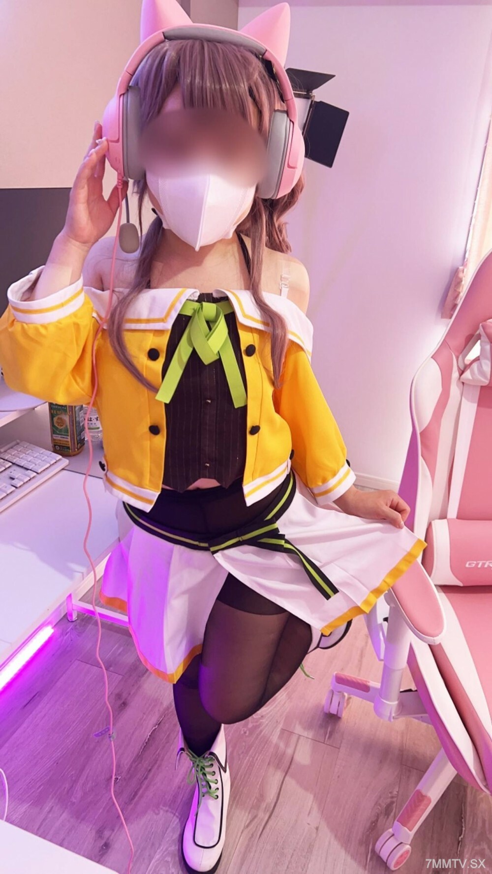 FC2-PPV-4530769 VTUBER NATSURI MAORI FCUP 的 Achan 部门