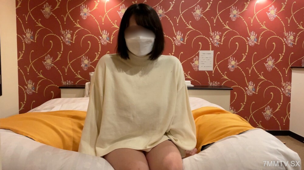 FC2-PPV-4532726 H罩杯个人身材**20岁。当物品敏感且乳房较大时，适合使用以及穿刺。