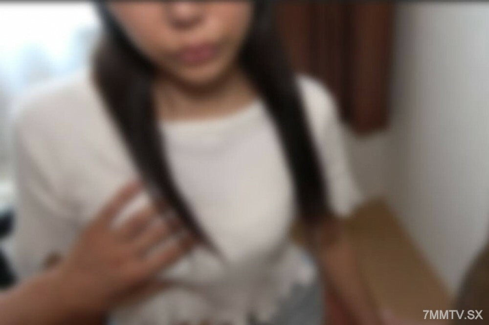 FC2-PPV-4546104 [脸][中出]吃喝的人、已婚的女人、靠某种社群网路服务（SNS）生活的女人将无法偿还债务。