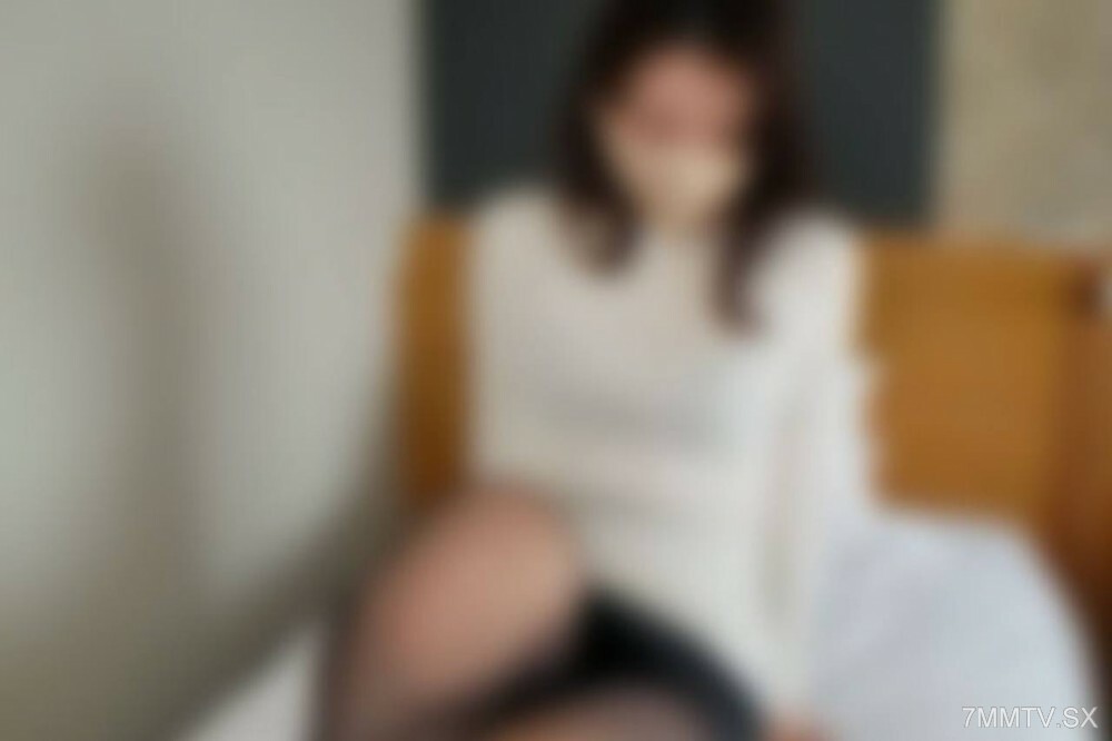 FC2-PPV-4546839 【真实故事】黑暗面“债务、黑丝袜…”