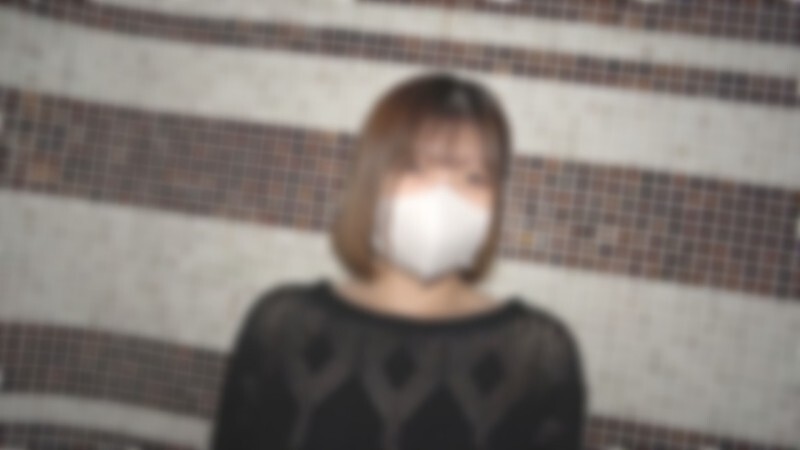 FC2-PPV-4785590 ♡ 半价到11月2日【无码，完全素人】24岁除毛沙龙工作人员热爱性爱！久违被年长男人干了之后，认真颤抖呻吟，性感可爱！