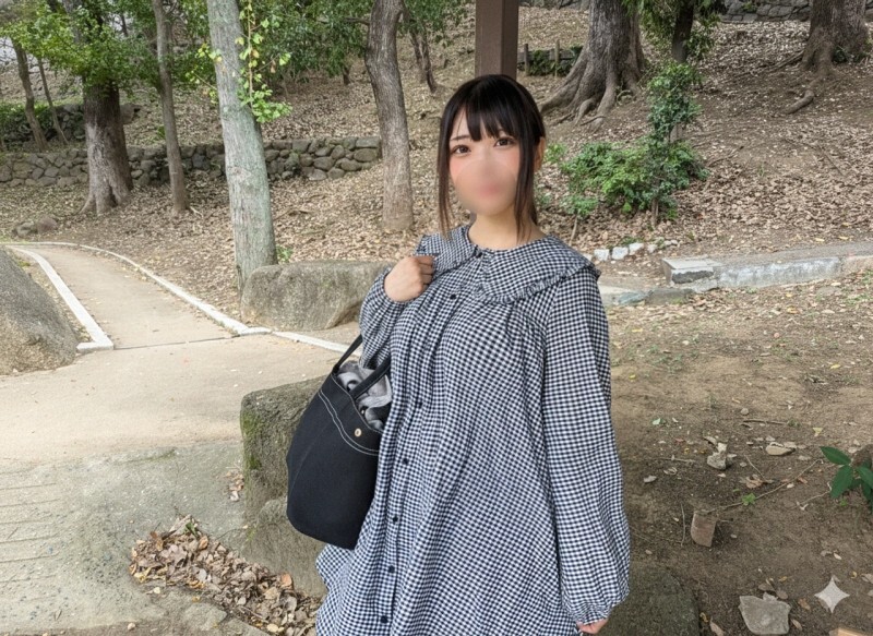 FC2-PPV-4804765 距离第二次活动还有1090分！ ！ 【首次】*巨乳coser 这位人气coser缺席，应聘了一份高薪兼职！ ！她用她那张软弱的嘴伺候你的鸡巴，最后，她会把大量的「奶油派」精液深深地注入你的体内！ ！