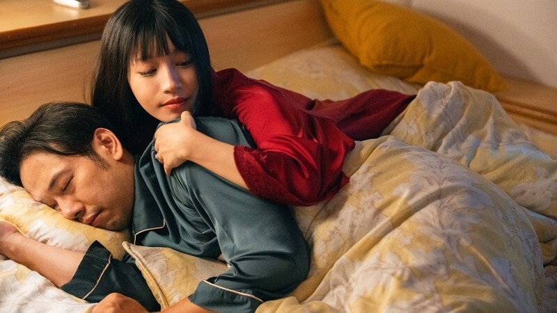 FC2-PPV-4818061 （第一部分）一位新婚少妇和一位蔬果店老板——一位迷人已婚女子在市场背后隐藏的秘密——