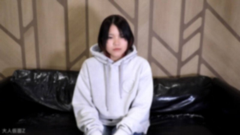 FC2-PPV-4822944 【业余初拍】18岁的未来和住在乡下的男友被NTR爆菊。我费尽周折才插入她的肛门，她成了我的提款机。在挑逗她口交的伴侣时，我用震动器刺激她，她全身颤抖。