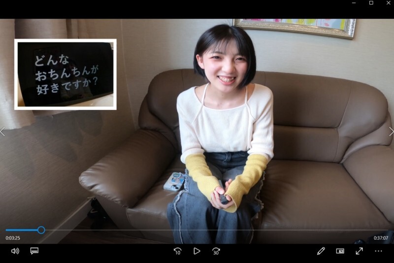FC2-PPV-4817442 一名女员工被热情地亲吻，她湿润的私处也得到了充分的刺激，因为