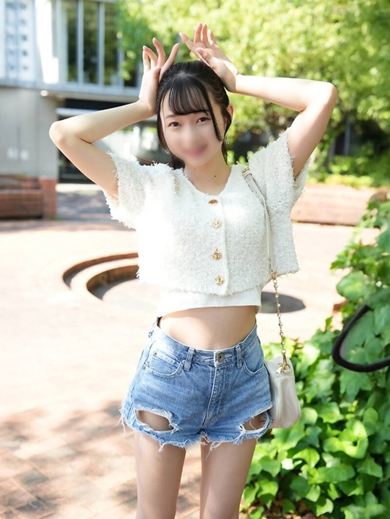 FC2-PPV-4854425 ※仅限首次※ 148cm *顶级品质* 偶像级可爱牙科保健师（20岁），拥有惊人的透明度，被猛烈地插入，变成了一个极其色情的婊子（Tsubomi）
