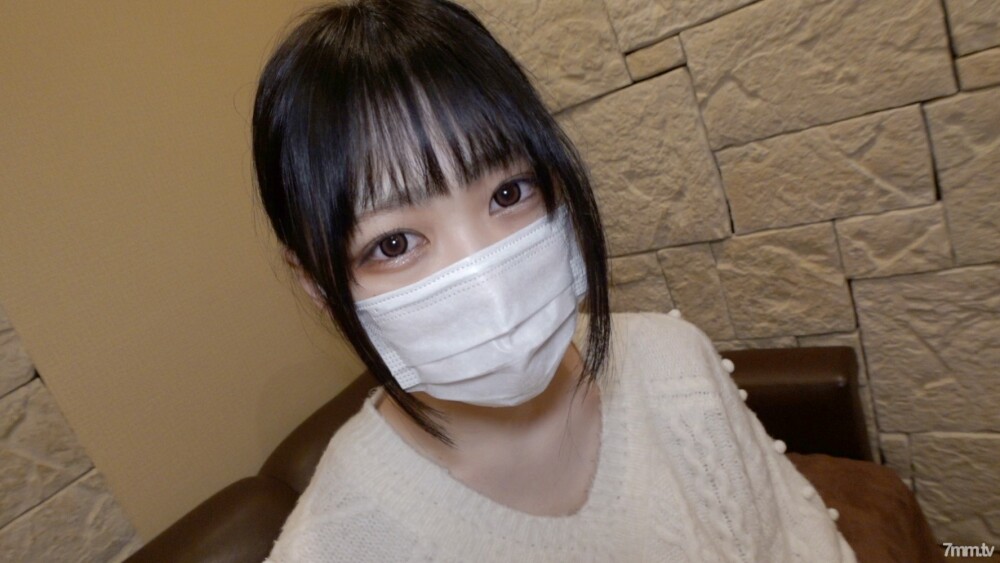 FC2-PPV-2695291 第一枪！ ！！数量有限！今年春天升入美容学校的19岁少女，好奇心强，感性出众！ ！！像妹子一样的女人◯ 学生露出美丽肌肤，射出淫秽喉咙阴道射精！ ！！ （两次射精）