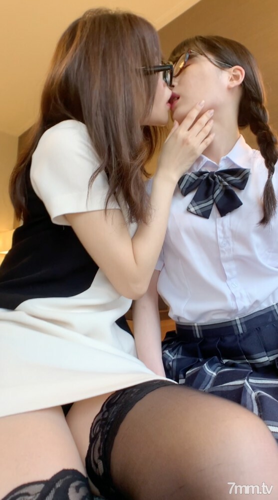 FC2-PPV-2735794 [永久保存版] 拥有那个孩子的性感和国民美少女的大人的Mizuki-san❤️两个疯狂的oma○ko ❤️对年轻身体的大量暨释放评论特权是高质量ZIP