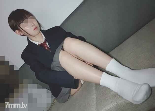FC2-PPV-2739273 私塾女校① 背信弃义为少女卖裤子 FC2-PPV-2739273