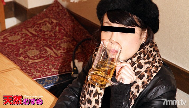 050611-01 拿起和暴露蚀刻的超级色情美女
