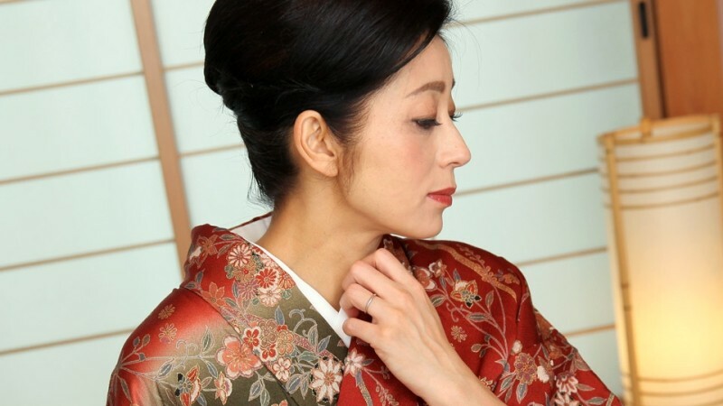 PACOPACOMAMA-011320_242 好久没穿和服了，想起昭和○○○时代的成人礼…… - 千堂玛莉亚