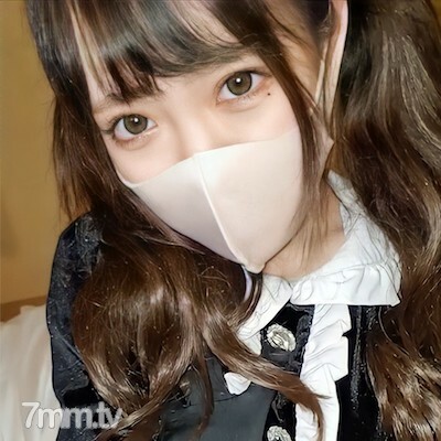 FC2-PPV-1795998 我被 Lori 的脸欺负并试图他妈的